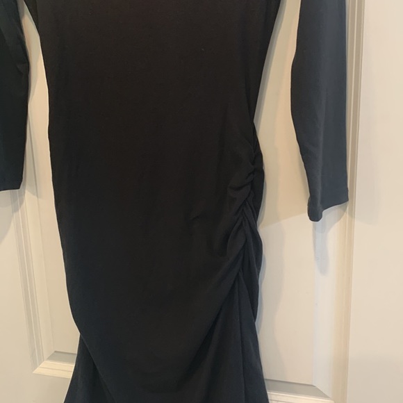 Black Dress - Picture 6 of 6